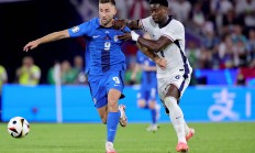 开云体育平台APP-瑞士队击败瑞典队，晋级欧国联半决赛