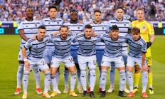 开云平台-乌拉圭队在国际足球比赛中夺得冠军的简单介绍