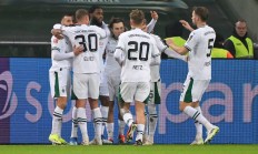 开云体育中国官网-包含门兴格拉德巴赫客场失利，陷入低迷状态的词条