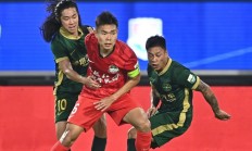 开云体育下载-中超赛场上意外发生，球员表现受到关注