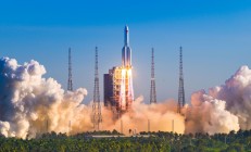 开云体育官方网站-总决赛之夜，恩佐的里程碑，当传奇超越数据