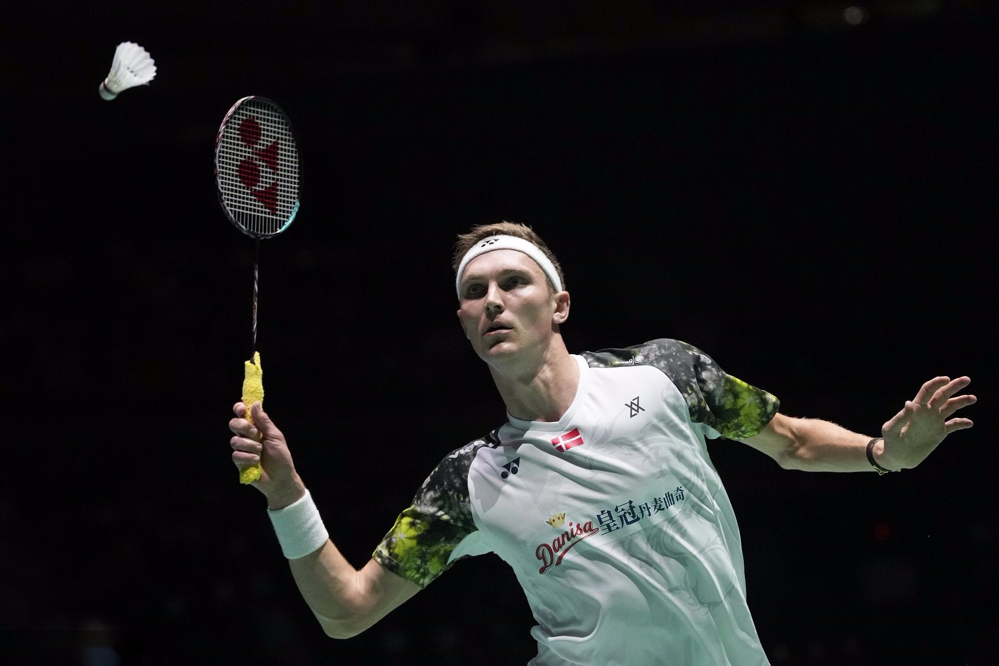 日本队轻取泰国队，安赛龙刷新纪录