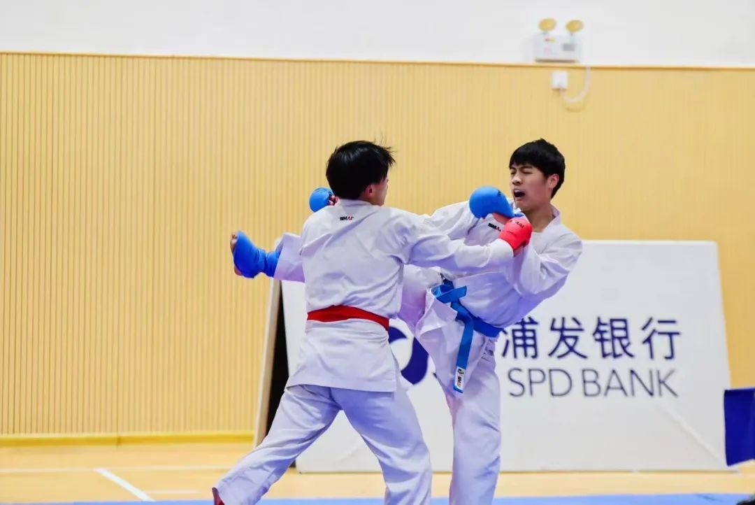 海南队全力以赴,准备势如破竹 海南队全力以赴,准备势如破竹