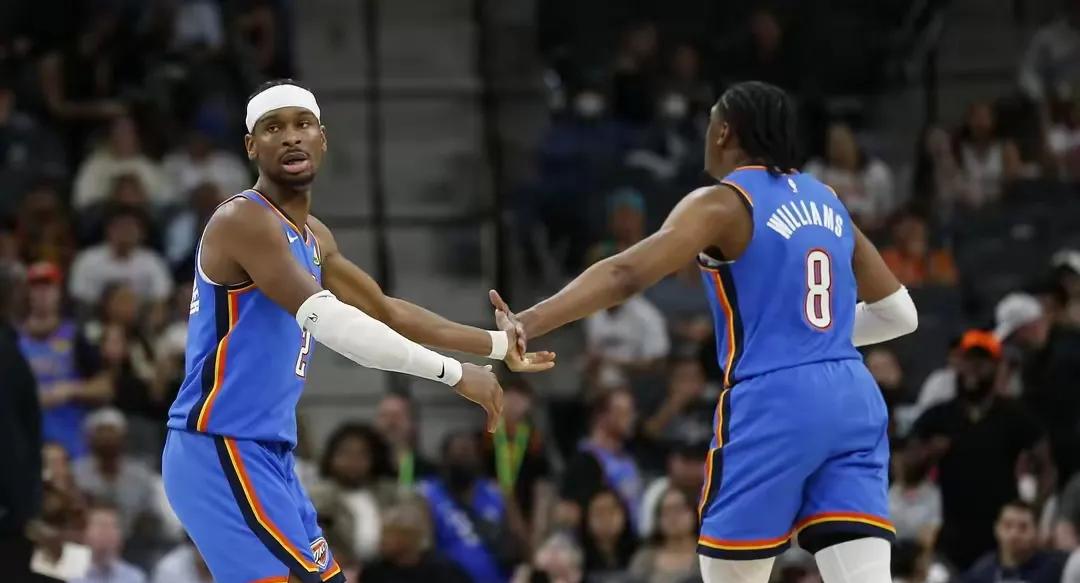 包含灰熊强势猛龙，萨博尼斯送出助攻的词条