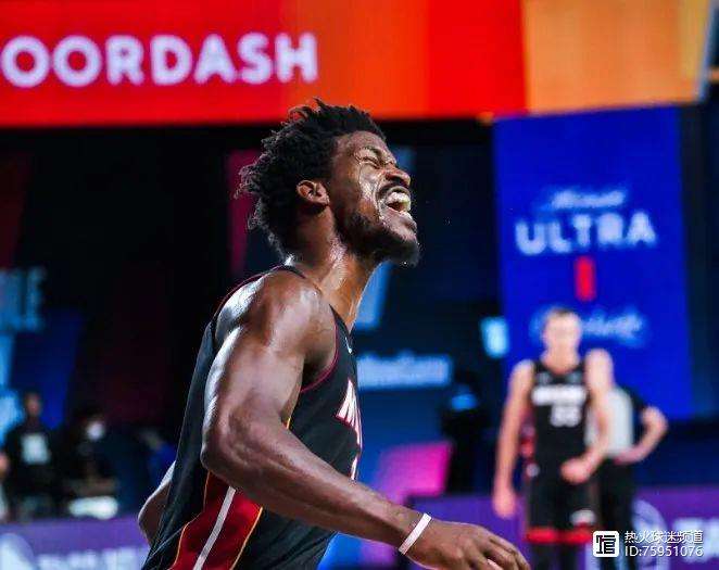 包含热火逆转步行者，麦科勒姆高光表现的词条