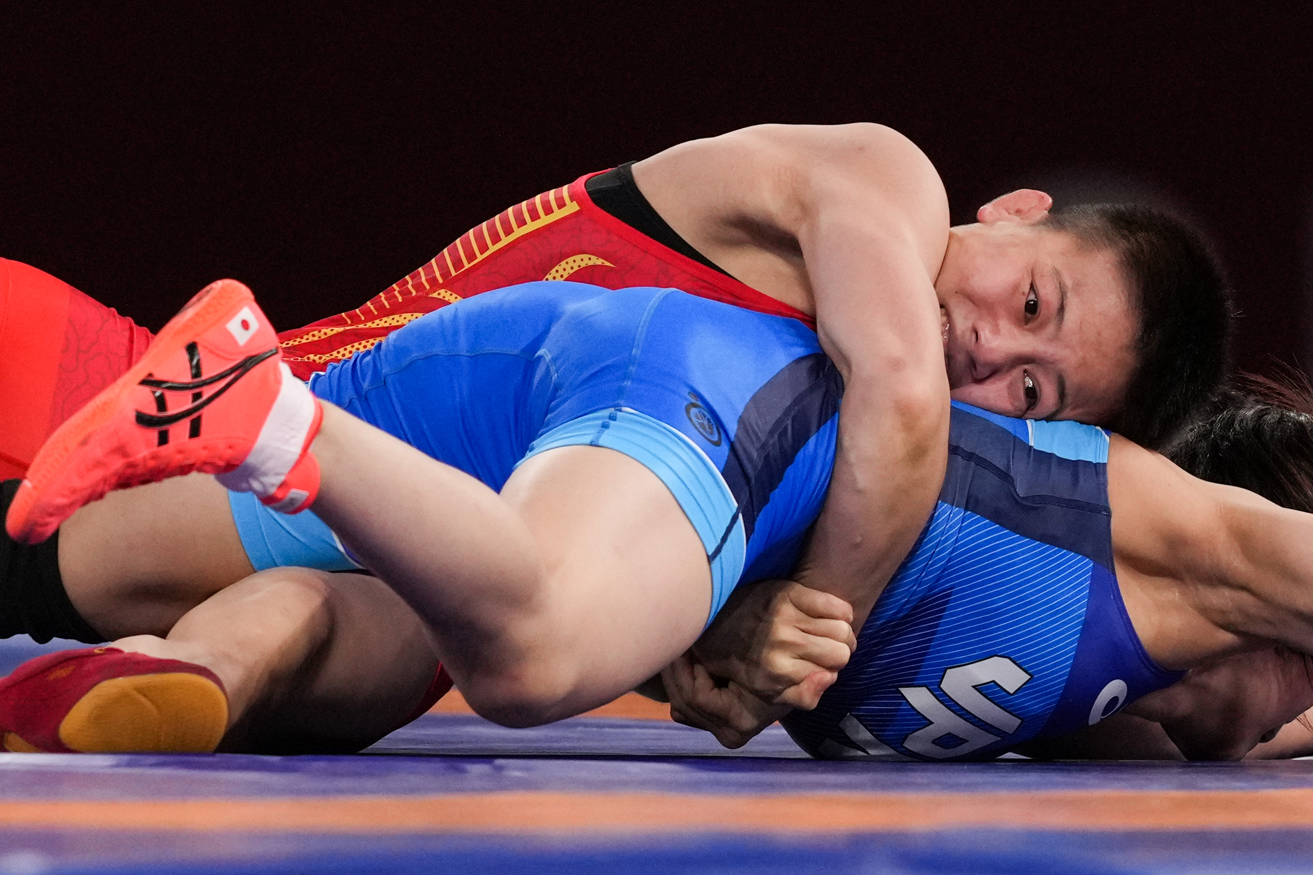 最强选手一决高下,赛场惊心动魄的简单介绍 最强选手一决高下,赛场惊心动魄的简单介绍