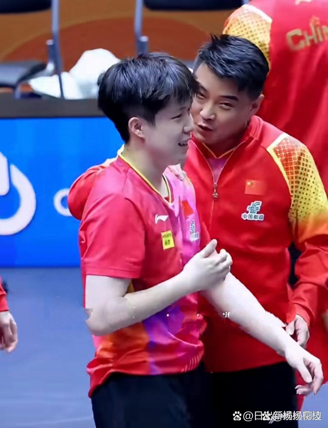 英国乒乓球队碾压波兰乒乓球队，王皓送出助攻