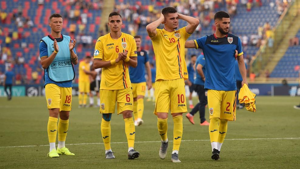 罗马尼亚代表团勤奋训练蝉联冠军