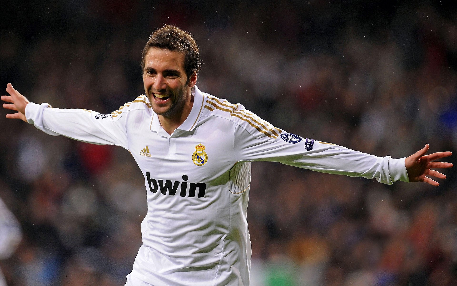 赛道与绿茵场,F1揭幕战与切尔西失利的双重奏